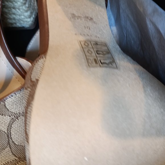 Coach sandals - Picture 3 of 4